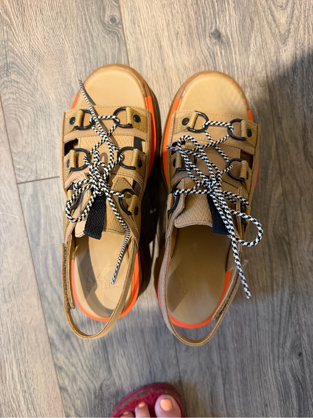 Sorel Women's Tan Platform Sandal with Orange Trim - Picture 2 of 6